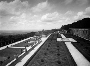 Garden of palazzo pontificio. castel gandolfo. 1930-40