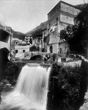 Italy. campania. valle dei mulini. 1910-20