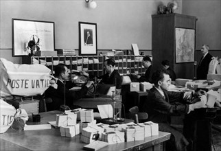 Vatican Post Service. Vatican City. 1943