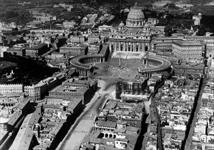 St. Peter's Square. Rome 1940