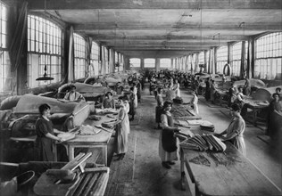 Hat Factory. Monza. Lombardia. Italy. 1920