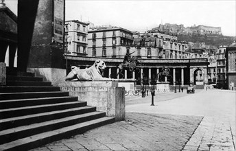 Piazza Plebiscito. Naples. Campania. Italy 1910