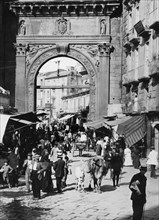 Porta Capuana. Naples. Campania. Italy 1910-20