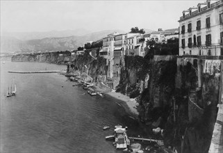 Italy. Campania. Marina Di Sorrento. 1910