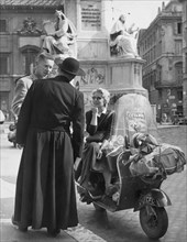 Canadian Tourists In Rome. Piazza Di Spaga. 1957