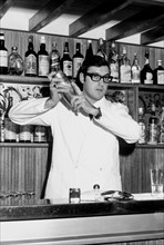 Barman. 1968