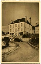 Publisher Heliogravure d'Art Michel shows Hotel Balluvue.