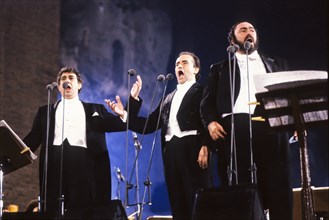 Luciano Pavarotti, Jose Carreras E Placido Domingo.