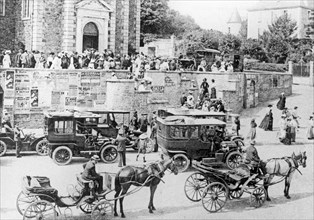 Coaches And Cars At The Beginning Of The Century, Paris.