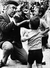 Anthony Quinn With Sons.