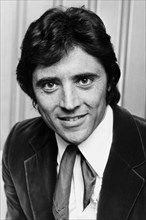 Sacha distel