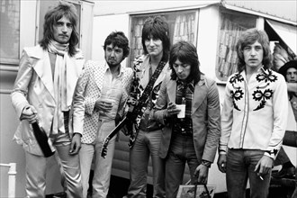 Rod stewart, 1972, with the band faces