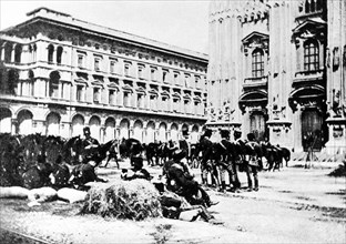 The troops of the general Fiorenzo Bava Beccaris in front of the cathedral before the repression, Milan, 1898