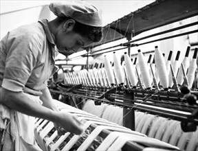 Italy, cotton mill, 70s