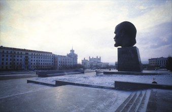 Head of Soviet leader Lenin on Sovietov Square, Ulan-Ude, siberia, ussr, 1983