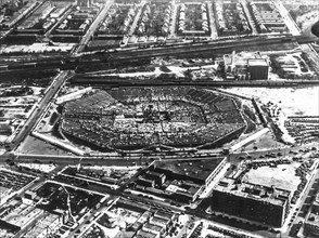 An aerial view of the stadium Soldier Field in Chicago during the party to welcome the riders Atlantic Italo Balbo, 1933