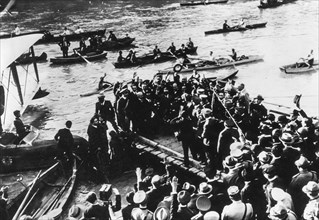 De Pinedo  arrivals  in the waters of the Tiber River received by Mussolini after the cruise, 1925