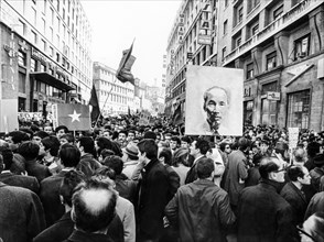 Demonstration against the war in Vietnam, Rome 1968