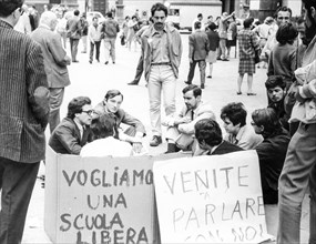 Demonstration of students, rome 1968