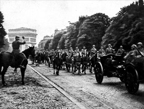 German troops in Paris, WWII