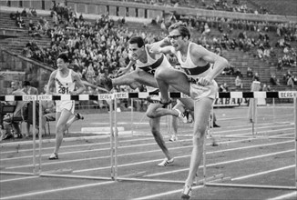 Athletics, eddy ottoz, 110 meters, Budapest, Hungary, 1965