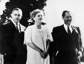 Ethel barrymore, john barrymore, lionel barrymore, holliwood, los angeles, california, 1932