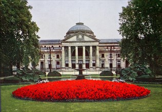 The Kurhaus in Wiesbaden in 1910, Hesse, Germany, photograph, digitally restored reproduction of an