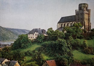 St. Martin's Church in Oberwesel in 1910, Rhineland-Palatinate, photograph, digitally restored