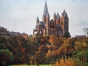 The cathedral in Limburg an der Lahn in 1910, Hesse, Germany, photograph, digitally restored