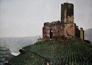 Landshut Castle near Bernkastel an der Mosel in 1910, Rhineland-Palatinate, Germany, photograph,
