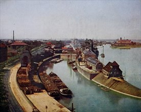 The harbor in Düsseldorf in 1910, North Rhine-Westphalia, Germany, photograph, digitally restored