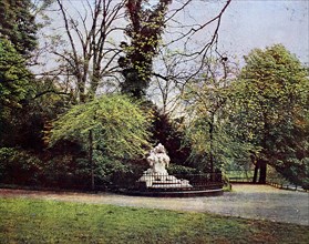 The children's fountain in the courtyard garden of Düsseldorf in 1910, North Rhine-Westphalia,