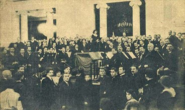 Eight-year-old conductor Willy Ferrero in front of Count Sheremetev's orchestra at the dress rehearsal at the Assembly of the Nobility