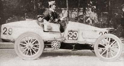 A De Dietrich chain driven racing car.