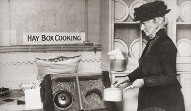 Economy in fuel led to the adoption of the hay box.