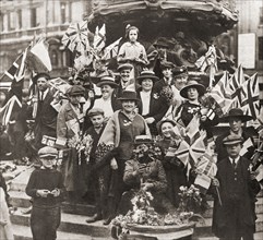 Londoners celebrating Peace Day at the end of WWI in 1919.