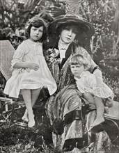 Sarah Bernhardt with her great grandchildren.