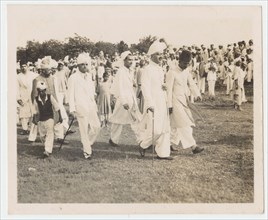 Sir Sikander Hyat Khan and others at Attock, North Punjab
