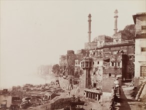 Aurangzeb's Mosque at Panchganga ghat, Benares