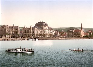 Utoquai and City Theater in Zurich.