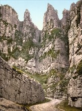 Cheddar Gorge.