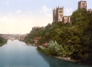 The cathedral and castle seen from the bridge.