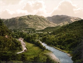 Borrowdale valley seen from Bowder Stone.