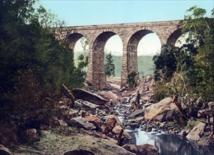 Stonequarry Creek railway viaduct is a heritage-listed railway viaduct over the Stonequarry Creek located on the Main Southern railway in the south-western Sydney town of Picton in the Wollondilly Shi...