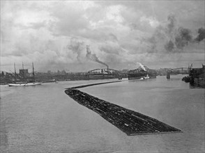 Logging Rafts In Oregon