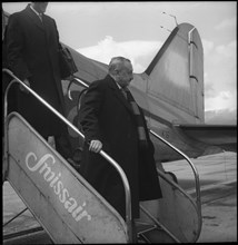 Albert Devv®ze in Geneva, 1950.