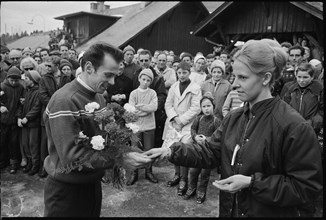 Presentation ceremony of the 40th Swiss Championship: Denis Mast, 1966.