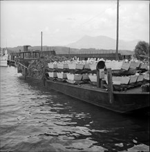 Wood as a substitute for the steam navigation in Lucerne in the early forties