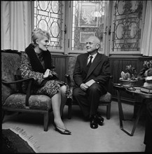 Actress Corinne Marchand, mayor Emil Landolt; 1962.