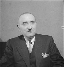 Charles Magnin, 1949